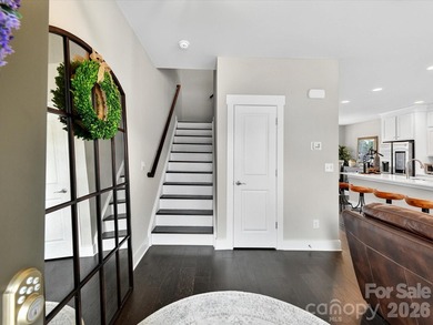 Welcome to this beautifully appointed 2 story/basement townhome - photo 6