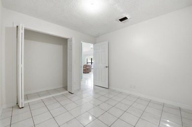 Move right into this beautifully updated 3-bedroom, 2-bath home - photo 16