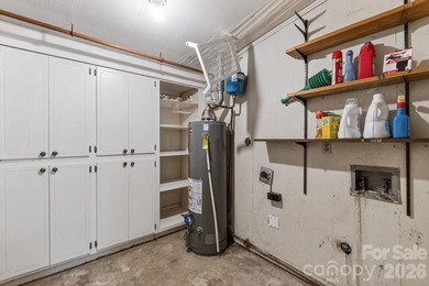 Three bedroom, two full bath home in Davidson, NC. Convenient - photo 27