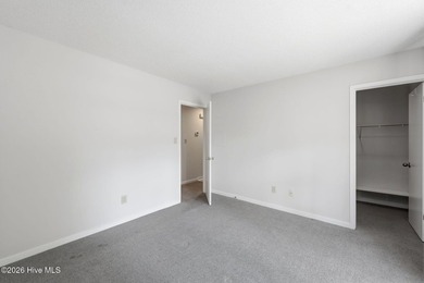 Enjoy the coastal lifestyle you've been dreaming of in this - photo 28