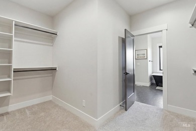 Stunning 4-bedroom, 3-bath home offers a spacious upstairs BONUS - photo 31