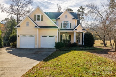 (private lake, pond, creek) Home For Sale in New London North Carolina