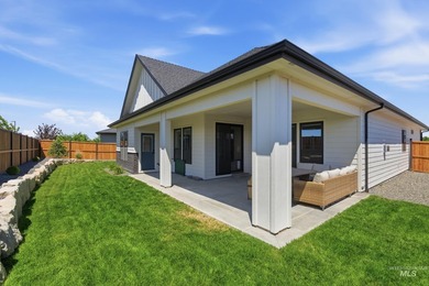 Stunning 4-bedroom, 3-bath home offers a spacious upstairs BONUS - photo 42