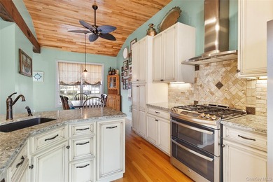 Have you been searching for the home that has it all? Welcome to - photo 5