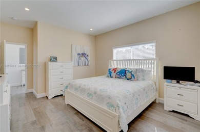 Welcome to a stunning, fully remodeled coastal retreat in the - photo 50