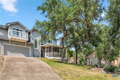 Lake Home For Sale in Canyon Lake, Texas