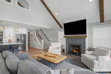 Experience unparalleled modern luxury on private, all-sports Big - photo 11