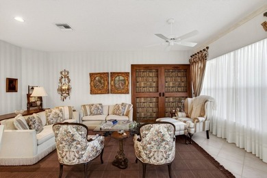 This well-maintained 2BR+Den villa offers a seamless floor plan - photo 13