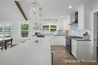 Experience unparalleled modern luxury on private, all-sports Big - photo 15