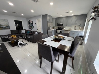 Welcome to this fully reimagined luxury residence in Davie - photo 26