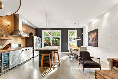 Au coeur de Saint-Henri, cette maison de ville unique sur trois - photo 4