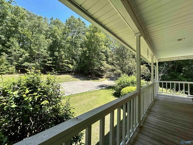 Lakefront living on beautiful Weiss Lake! This well-maintained - photo 45