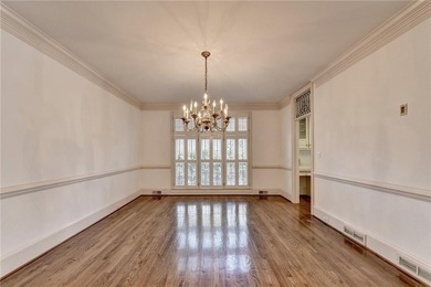 Nestled within the prestigious, guard-gated enclave of St Ives - photo 11
