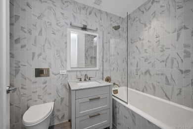 Welcome to unit 8D, your new home at the BLVD Condominiums! - photo 16