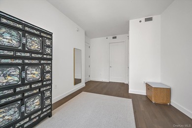 Welcome to unit 8D, your new home at the BLVD Condominiums! - photo 18