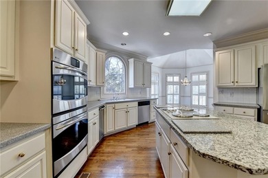 Nestled within the prestigious, guard-gated enclave of St Ives - photo 22