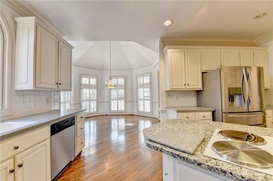 Nestled within the prestigious, guard-gated enclave of St Ives - photo 24