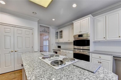 Nestled within the prestigious, guard-gated enclave of St Ives - photo 28