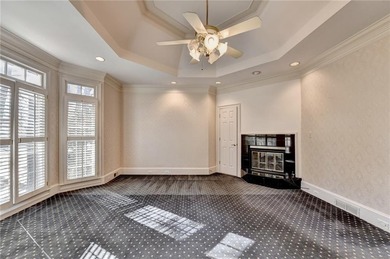 Nestled within the prestigious, guard-gated enclave of St Ives - photo 34