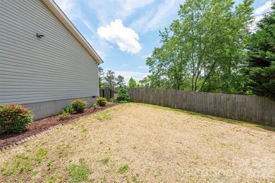 Charming Like-New 1-Level Home In A Country Setting - But Just - photo 36