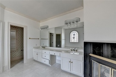 Nestled within the prestigious, guard-gated enclave of St Ives - photo 40
