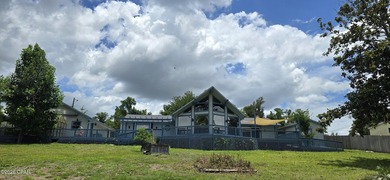 Situated high above the pristine upper reaches of Deerpoint Lake - photo 2