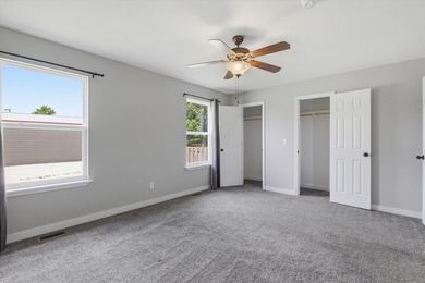 Check out this home nestled in the heart of Stockton, Missouri! - photo 16