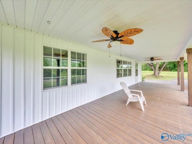 Lake Home For Sale in Scottsboro, Alabama