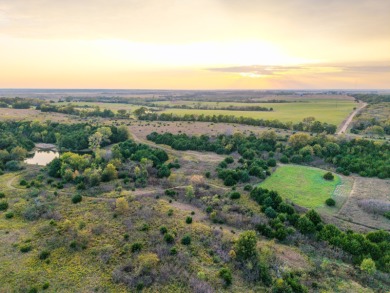 Lake Acreage For Sale in Chanute, Kansas