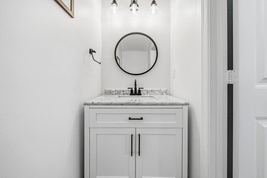 Welcome to this beautifully updated Mirabella model in the - photo 14