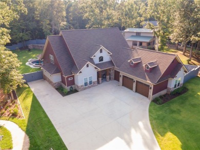 Lake Home For Sale in Fair Play, South Carolina