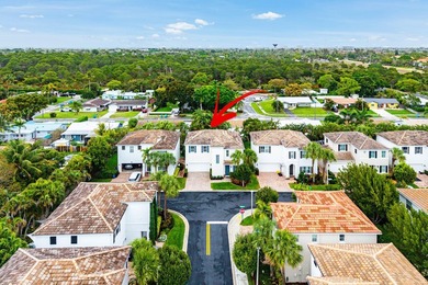 Welcome to this beautifully updated Mirabella model in the - photo 39