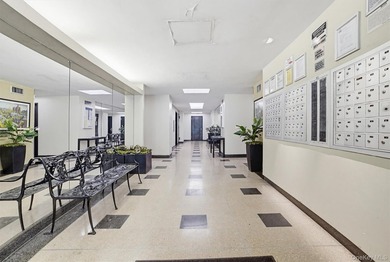 Welcome to 1 Fordham Hill Oval, Apartment #12A - a bright and - photo 6