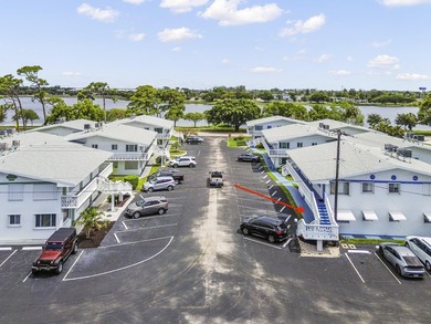 Welcome to your own slice of South Florida charm at 1950 Lake - photo 15