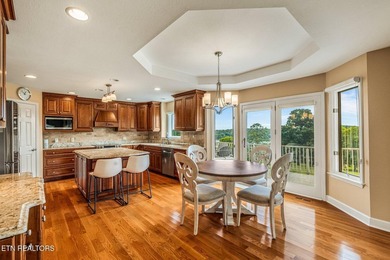 **Stunning Elevated Golf Course & Lake View All-Brick Home in - photo 18