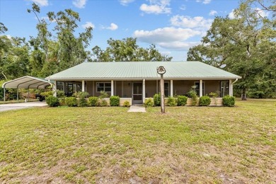 (private lake, pond, creek) Home For Sale in Old Town Florida