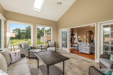 **Stunning Elevated Golf Course & Lake View All-Brick Home in - photo 22