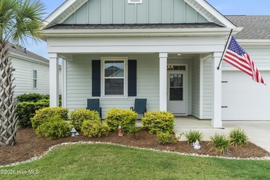 Charming Leland Retreat fresh on the Market! In an Award-Winning - photo 4