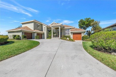 NEW PRICE!!!!
Gorgeous Custom Home!!  Enjoy refined Golf Course - photo 3