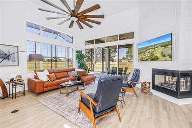 NEW PRICE!!!!
Gorgeous Custom Home!!  Enjoy refined Golf Course - photo 10