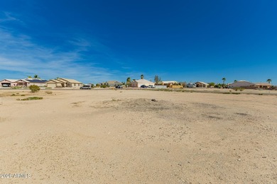 Fantastic opportunity awaits! This oversized waterfront homesite - photo 2