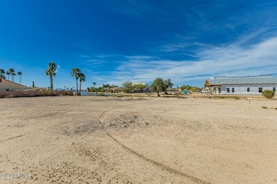 Fantastic opportunity awaits! This oversized waterfront homesite - photo 4