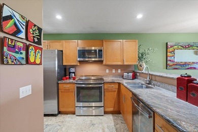 Stunning 2-bedroom, 2-bath upper-level furnished unit with - photo 14