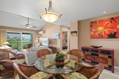 Stunning 2-bedroom, 2-bath upper-level furnished unit with - photo 15