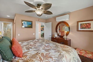 Stunning 2-bedroom, 2-bath upper-level furnished unit with - photo 16
