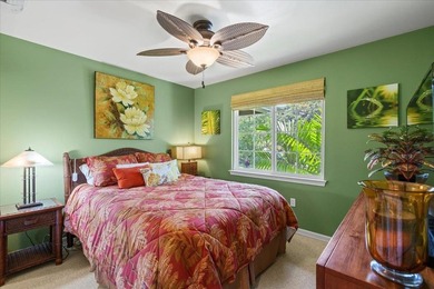 Stunning 2-bedroom, 2-bath upper-level furnished unit with - photo 20