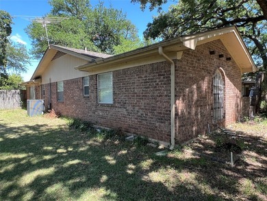 Additional listing photo 2