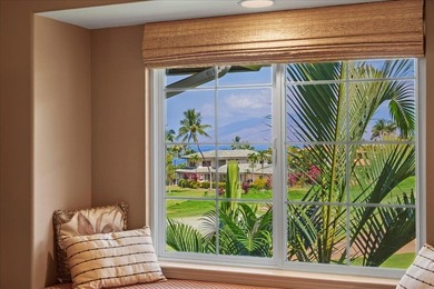 Stunning 2-bedroom, 2-bath upper-level furnished unit with - photo 23