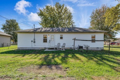 Beautifully maintained home with a spacious, fenced