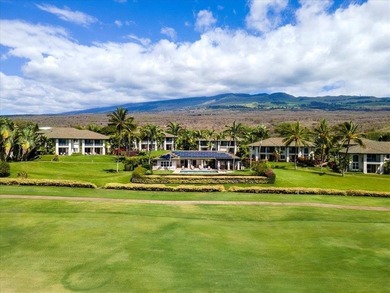 Stunning 2-bedroom, 2-bath upper-level furnished unit with - photo 26